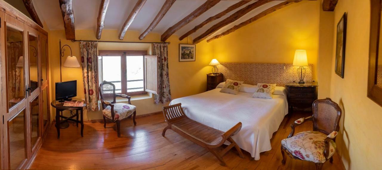 ביאר Hotel Rural Mas Fontanelles מראה חיצוני תמונה